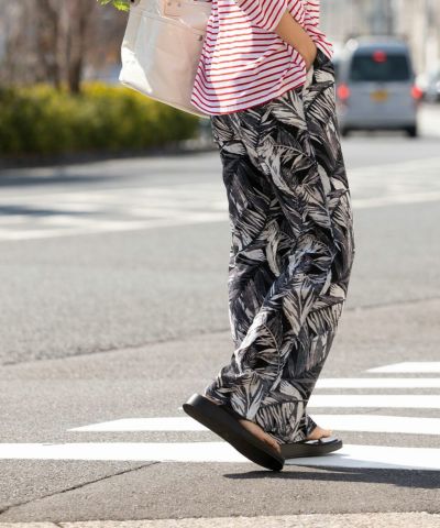 BOTANICAL PRINT PANTS|marjour(マージュール)公式サイト LIMITED